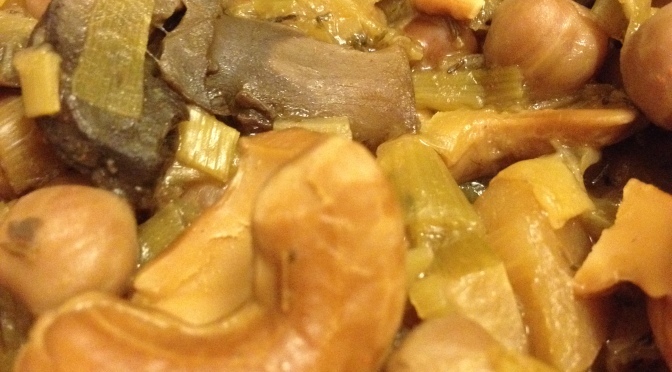 Chickpea leek and mushroom casserole (slow cooker, vegan)